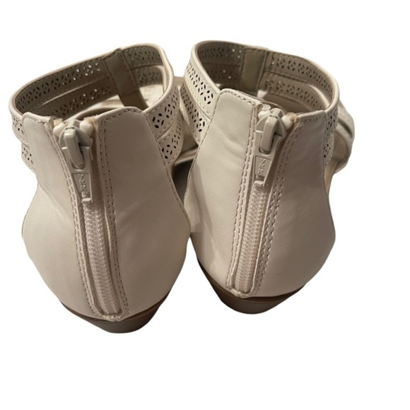 Rialto Cream Sandals Size 9 1/2M - Picture 6 of 6